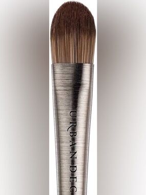 Urban Decay Foundation Brush